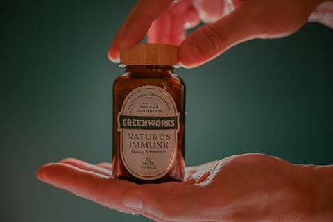 Nature’s Immune – Suporte Diário Avançado ao Sistema Imunológico com Sabugueiro, Equinácea, Gengibre, Cúrcuma, Orégano, Cauda de Peru, Reishi - Greenworks