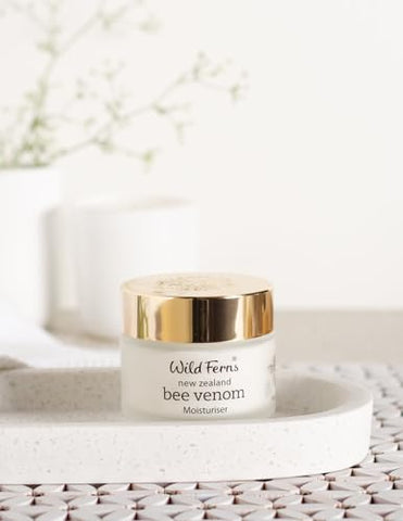 Bee Venom Moisturiser com Mel Manuka 80, 99% Natural, 100g - Wild Ferns