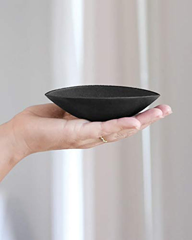 Absorventes de Amamentação Reutilizáveis à Prova de Vazamentos | Ultra Absorventes Laváveis (4 Unidades, Bege/Preto) - Kindred Bravely