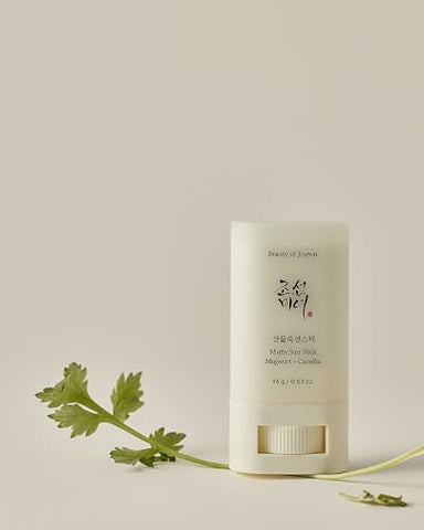 Generic - Protetor Solar Facial Matte Stick Mugwort Camelia 18g (SPF50 PA) – Proteção UV Forte | Hidratante Facial com FPS | Sem Resíduos Brancos | Não Oleoso