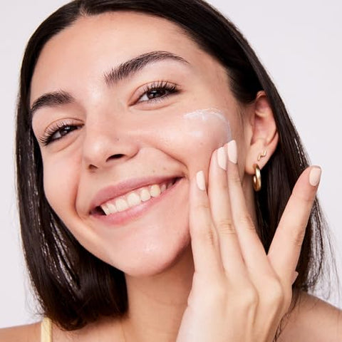 Protetor Solar Mineral First Aid Beauty – Óxido de Zinco, Amplo Espectro, FPS 30 – Proteção Solar sem Resíduos Brancos – 50g
