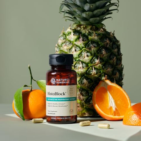 Nature's Sunshine - Nature’s Sunshine HistaBlock – 90 Cápsulas | Alívio Natural de Alergias | Marca Líder em Saúde