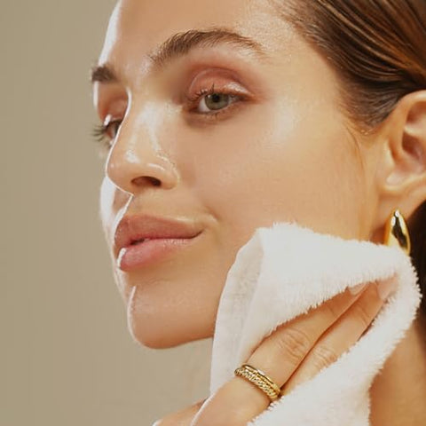 CLEAR Nourishing Cleanser | Não-Tóxico, Cruelty-Free | Reduz Linhas Finas | 100ml - True Botanicals