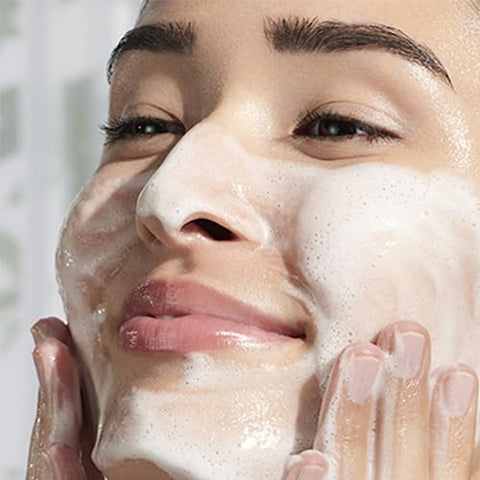 The Rice Wash | Limpeza Facial Creme Suave Remove Acúmulos Sem Ressecar a Pele Para uma Complexão Suave e Luminosa | 120 ml - TATCHA