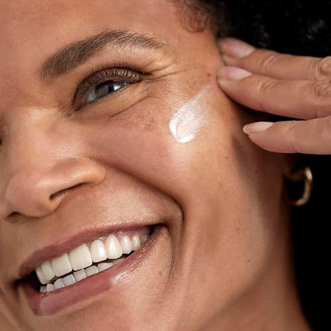 L'Oreal Paris - L’Oreal Paris Bright Reveal Loção FPS 50 UV Diária, 50 ml – Amostra Hidratante