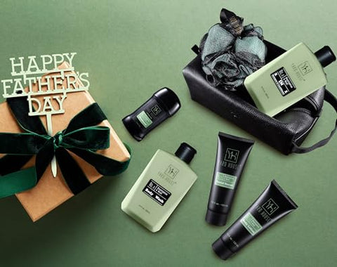 Yard House - Conjunto de Presente de Banho e Corpo de Luxo para Homens – Kit de Cuidados com a Pele em Eucalipto e Hortelã – Ideias de Presentes para o Dia dos Pais, Aniversário e Natal para Homens – Conjunto de 7 Peças com Itens em Tamanho Real em Couro