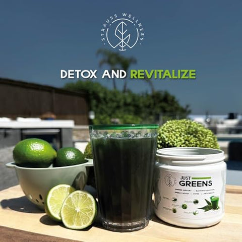 STRAUSS WELLNESS - Just Greens – Pó de Superfood – Clorofila, Spirulina, Moringa, Aloe Vera – 100g
