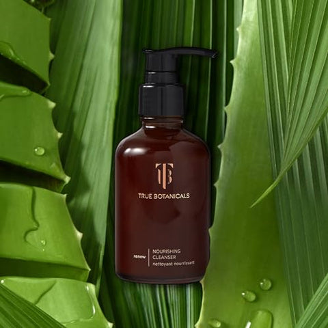 RENEW Nourishing Cleanser Orgânico | Não-Tóxico, Cruelty-Free | Hipoalergênico, Hidrata e Refresca Pele Seca, Para Todos os Tipos de Pele MADE Safe (118 ml) - True Botanicals