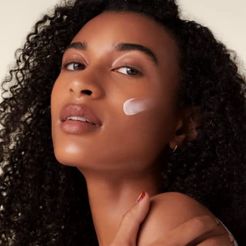 Shiseido Protetor Solar Oil-Free Urban Environment SPF 42 – Protege, Hidrata, Matifica | 50g
