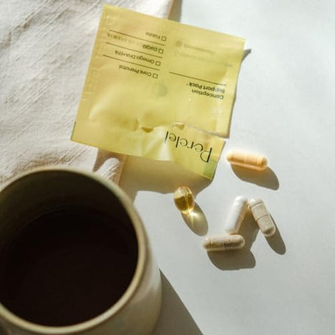 Pack de Suporte à Concepção – Vitaminas Prenatais DHA Omega 3 para Mulheres, Suporte à Fertilidade do Planejamento Familiar* – Sem Glúten, Laticínios e Soja, Não-OGM (30 Pacotes Diários de Comprimidos) - Perelel