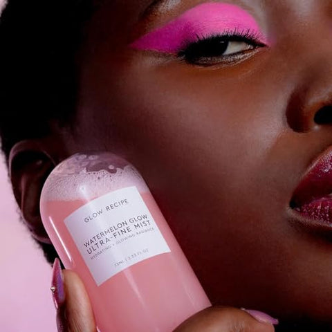 Watermelon Glow Ultra-Fine Facial Mist Spray – Bruma Facial Ultrafina de Melancia para Pele Fresca e Radiante – Bruma Facial Hidratante com Ácido Hialurônico, Hibisco AHA e Vitamina E – Melancia - Glow Recipe