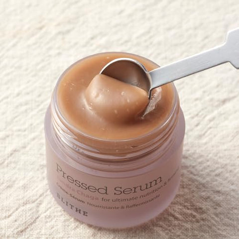 Pressed Serum Chaga Mushroom – Creme Avançado para Reafirmar a Pele do Rosto, Fórmula para Levantar e Tonificar o Rosto para um Efeito Natural de Lifting Facial 27 ml - BLITHE