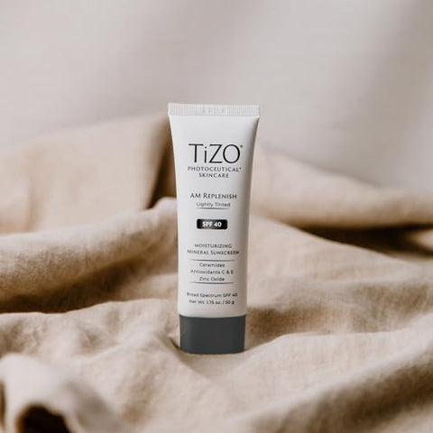 TIZO Creme Levemente Tonalizante AM Replenish – Proteção Solar FPS 40 – 50g