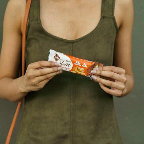Slim Vegan Variety – Barras Crocantes de Manteiga de Amendoim 12 unidades | Marca NuGo - NuGo