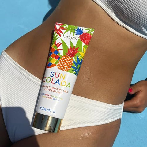 Bronzeador Onyx Suncolada Triplo Bronzeamento Abacaxi | Loção Bronzeadora para Uso Interno e Externo | Extratos Naturais de Frutas para Hidratação Duradoura e Suavidade | 100ml