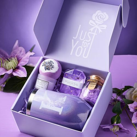 MADDIFY - Presentes para Mulheres – Mãe, Esposa, Namorada, Irmã, Amigas – Cesta de Presente Inicial de Spa de Lavanda Única para Aniversário, Natal, Dia dos Namorados, Dia das Mães –  Conjunto de Presente (K)