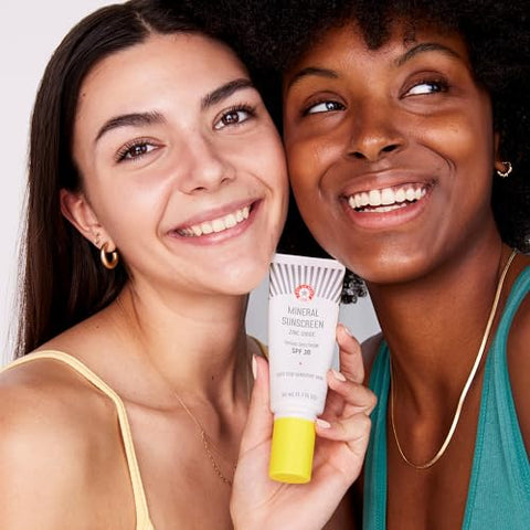 Protetor Solar Mineral First Aid Beauty – Óxido de Zinco, Amplo Espectro, FPS 30 – Proteção Solar sem Resíduos Brancos – 50g