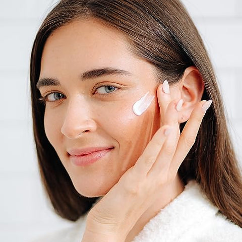 Tree of Life Beauty - Árvore da Vida Vitamina C Iluminadora Kit Completo 5-Pack: Sérum (30 ml), Creme Hidratante (50 ml), Gel para os Olhos (15 ml), Tônico (120 ml), Gel de Limpeza (120 ml), Renovador Facial, Limpo