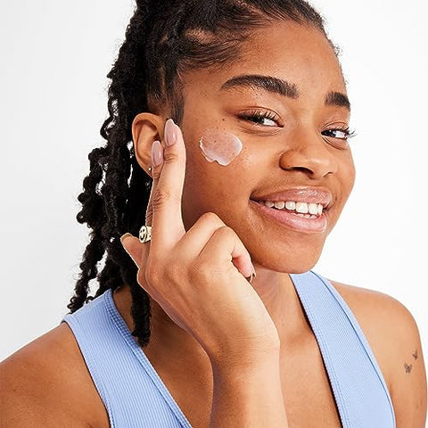 Ultra Repair Face Moisturizer – Loção Facial Hidratante Leve para Todos os Tipos de Pele, 50ml - First Aid Beauty