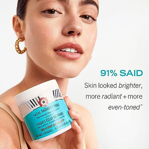 Facial Radiance Pads – Pads Diários Esfoliantes com AHA que Auxiliam no Tônus Facial | Primeiros Socorros para a Pele - First Aid Beauty