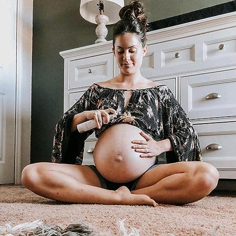 Óleo de Barriga para Estrias na Gravidez Belli: 3,8 Onças de Cuidados Essenciais para a Pele Materna com Vitamina E para uma Pele Saudável, Proteção contra Cicatrizes, Recomendado por Obstetras e Dermatologistas
