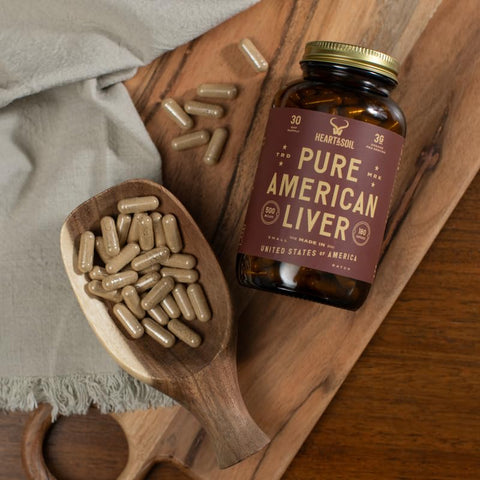 HEART & SOIL - Cápsulas de Fígado Bovino Americano Puro – Suplemento de Fígado Bovino Alimentado com Capim – Rico em Vitaminas, Minerais, Peptídeos e Enzimas – Fígado Bovino Alimentado com Capim Liofilizado – 180 Cápsulas de Fígado