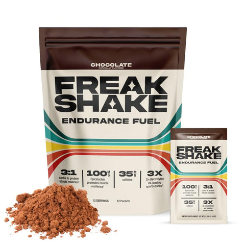 Freak Shake - Pó de Recuperação Pós-Treino (Chocolate) – Bebida de Treinamento de Resistência com Alto Teor de Carboidratos – Eletrólitos, Mistura Completa de Proteínas, Suplemento de Recuperação Muscular com Bio-Nutrientes – 12 Porções Individuais