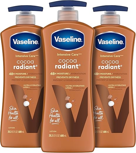 Loção Corporal Vaseline Intensive Care para Pele Seca – Radiante de Cacau, Hidratação Profunda com Lipídios Ultra-Hidratantes e Manteiga de Cacau Pura para um Brilho Radiante Duradouro 20,3 oz (Pack com 3)