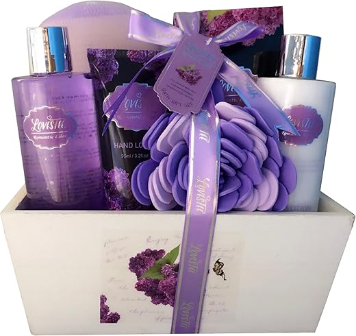 LOVESTEE - Cesta de Presente de Spa com Fragrância de Lavanda e Cor Lilás – Conjunto de Banho e Corpo Inclui Gel de Banho, Loção Corporal, Loção para as Mãos, Sal de Banho, Esponja de Flor e Esponja de EVA